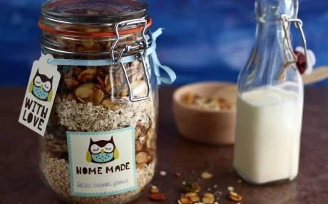 Almond Salted Caramel Granola Recipe | Food Network UK