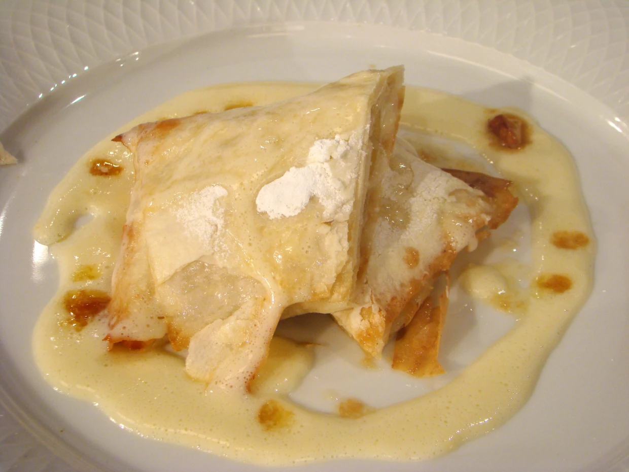 Apple and Banana Strudel Recipe | Food Network UK