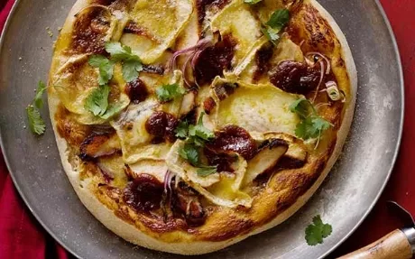 BBQ Chicken Pizza Recipe | Food Network UK