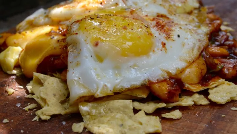 Breakfast Nachos Recipe | Food Network UK