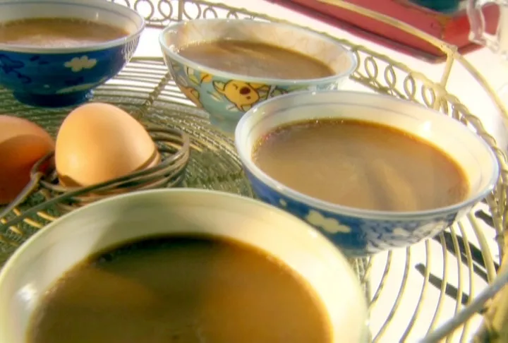 Cafe au lait pots de creme Recipe | Food Network UK