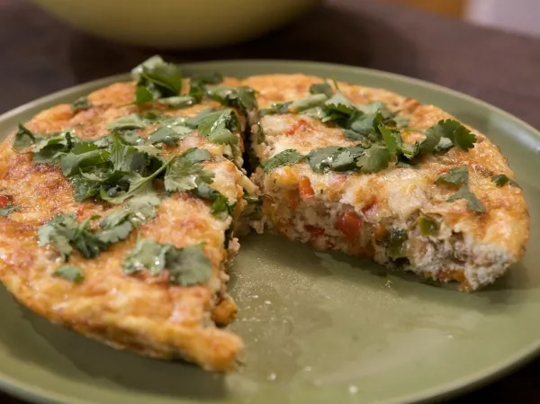 Chicken Sausage Frittata with Side Salad Recipe | Food Network UK