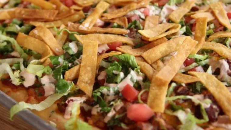 Chicken Taco Meat Pizza Recipe | Food Network UK