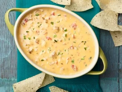 Chile Con Queso Recipe | Food Network UK