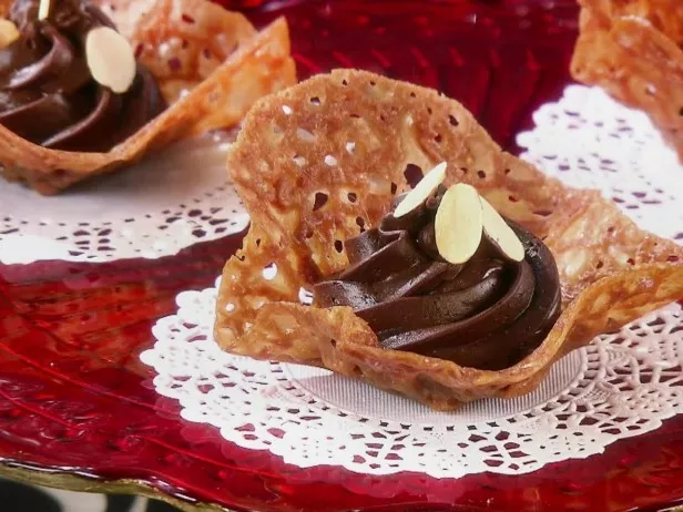 Chocolate and Amaretto Mousse in Almond Lace Bowls Recipe | Food Network UK