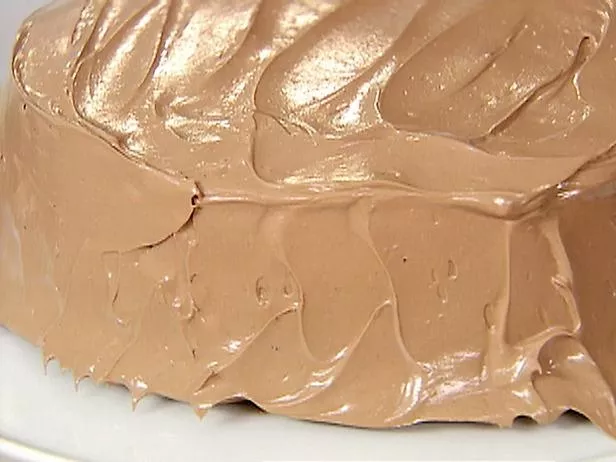 Chocolate Buttercream Cake Recipe | Food Network UK
