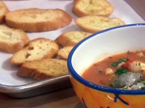 Cioppino garlic crostini Recipe | Food Network UK