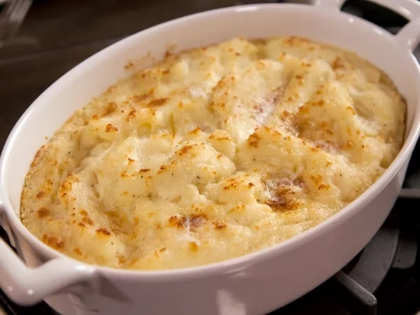 Creamy Mashed Potatoes Recipe | Food Network UK