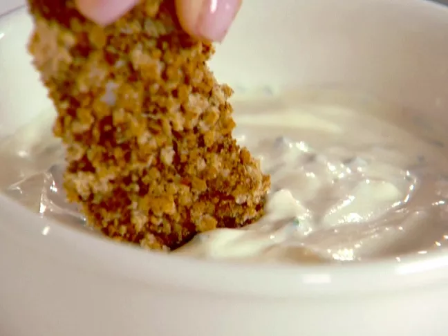 Crispy fish fingers Recipe | Food Network UK