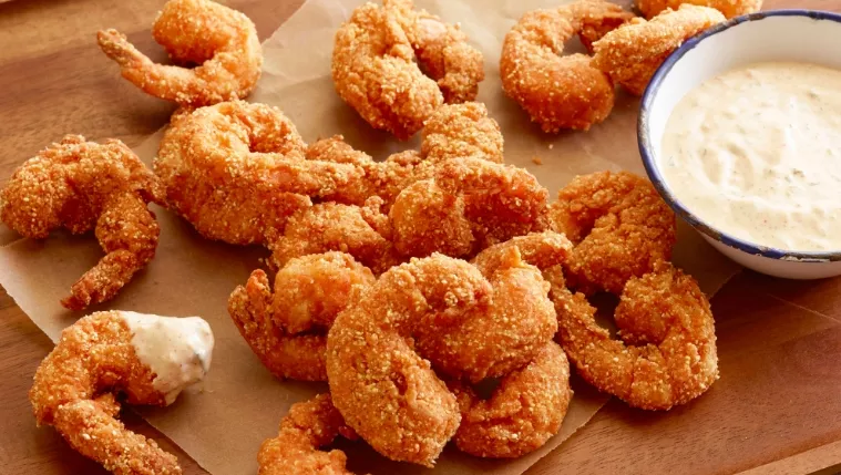 Crunchy Fried Prawns with Spicy Mayo Recipe | Food Network UK