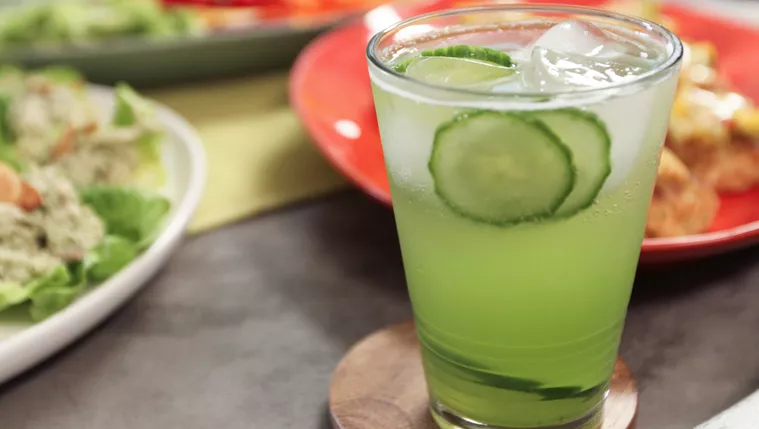 Cucumber-Mint Sparkle Recipe | Food Network UK