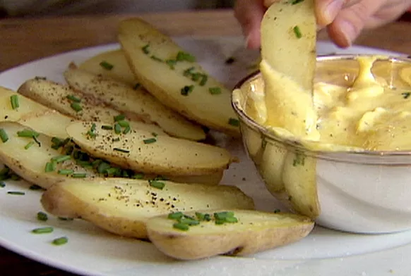New Potatoes with ioli Recipe | Food Network UK