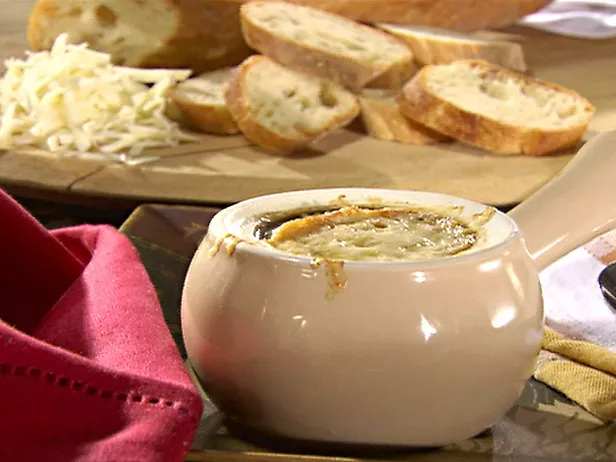 French onion soup Recipe | Food Network UK