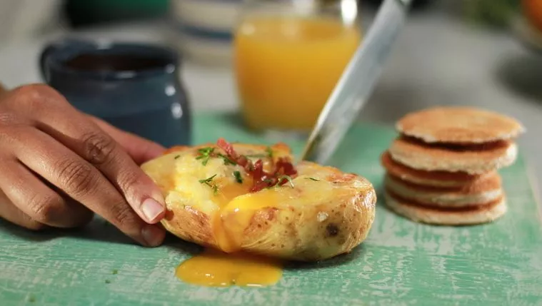 Full-English Breakfast Potato Bowls Recipe | Food Network UK