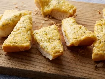 Garlic Cheese Bread Recipe | Food Network UK
