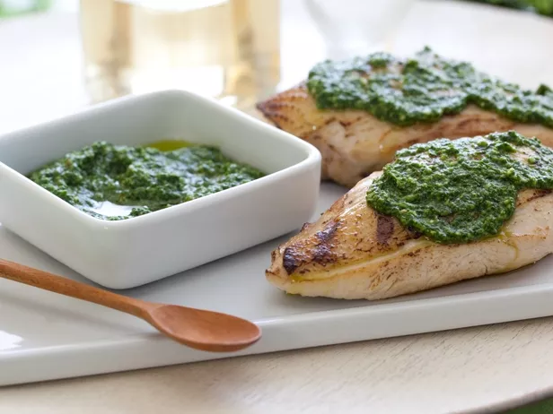 Grilled Chicken with Spinach and Pine Nut Pesto Recipe | Food Network UK