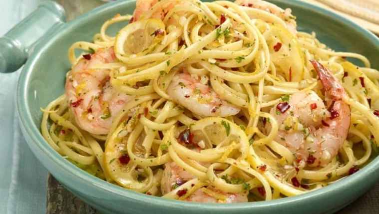 Linguine with Fresh Prawns, Chilli and Lemon Recipe | Food Network UK