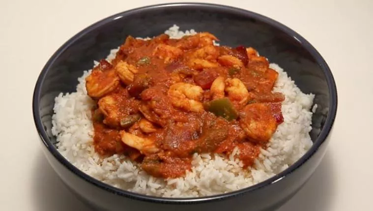 Momma Evelyn's Special Shrimp and Rice Recipe | Food Network UK
