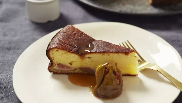 Organic Figs with Goat's Cheese Cheesecake Recipe | Food Network UK