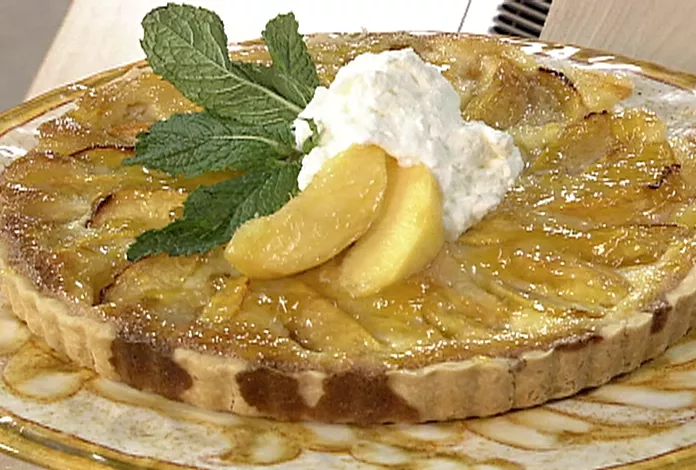 Peach cream tart Recipe | Food Network UK