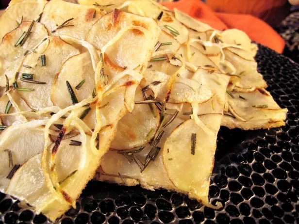 Potato Pizza Recipe | Food Network UK