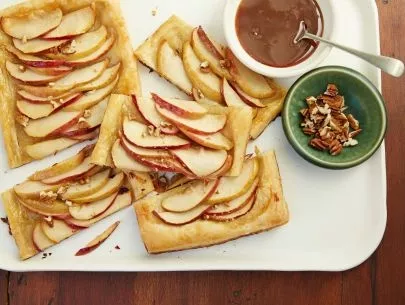Quick and Easy Apple Tart Recipe | Food Network UK