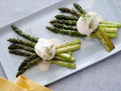 Quick Asparagus Benedict Recipe | Food Network UK
