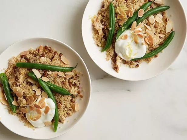 Quinoa Bowls with Chicken, Green Beans and Lentils Recipe | Food Network UK