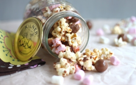 Rocky Road Popcorn Recipe | Food Network UK