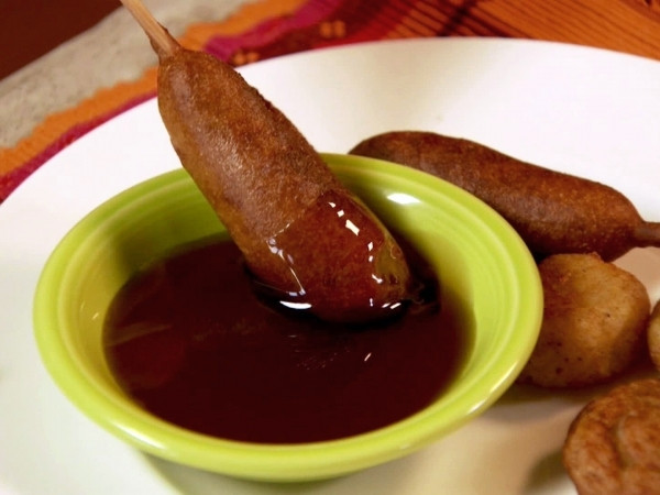 Sausage Pancakes-on-Sticks Recipe | Food Network UK