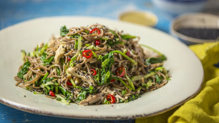 Sesame Chicken with Soba Noodles and Spinach Recipe | Food Network UK