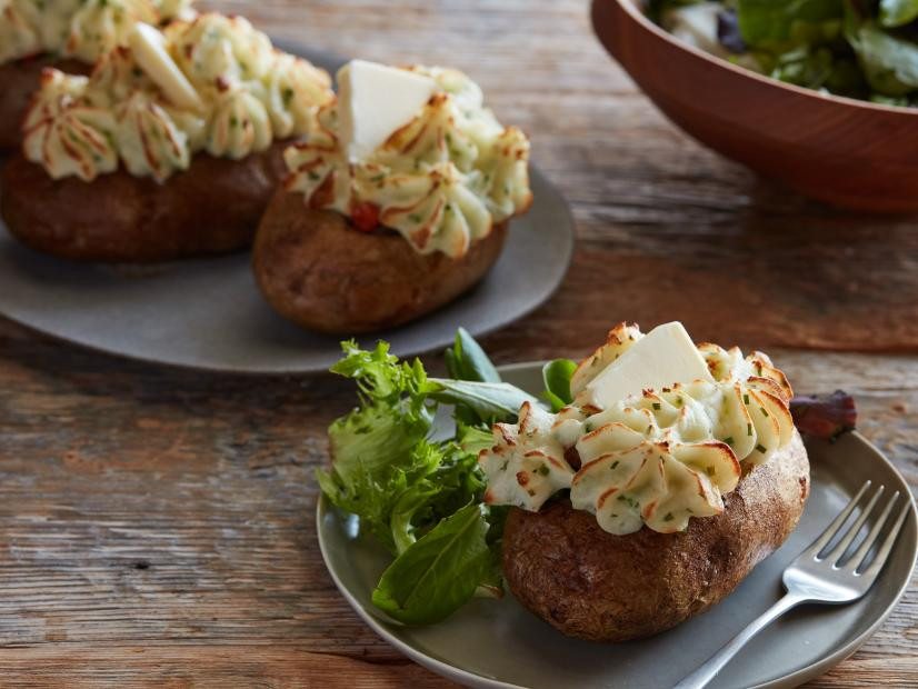 Shepherd's Pie Potato Bowls Recipe | Food Network UK