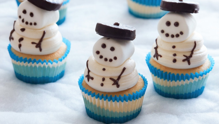 Snowman Cupcakes Recipe | Food Network UK