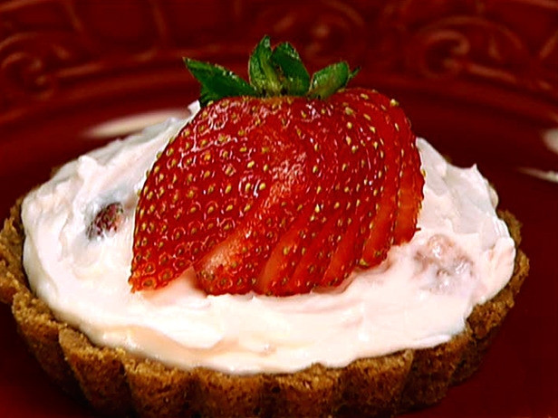 Sweet strawberry tartlets Recipe | Food Network UK
