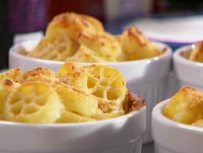 Wheely Good Pasta and Cheese Recipe | Food Network UK