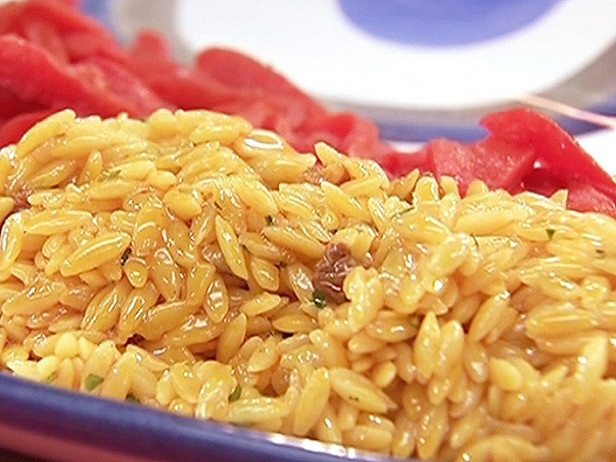Yellow rice Recipe | Food Network UK