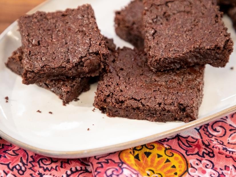 Fudgy Vegan Brownies Recipe | Food Network UK