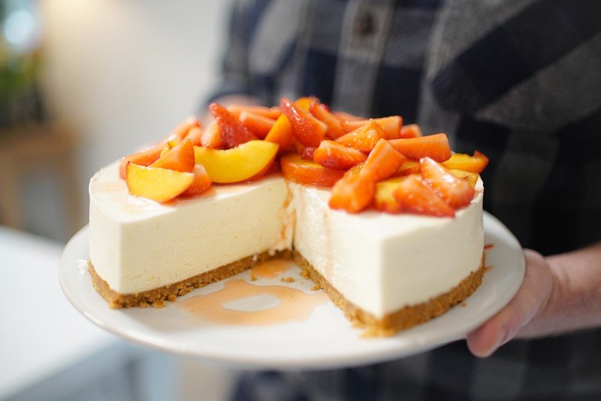 Tom Kerridge's Peach and Strawberry Cheesecake Recipe | Food Network UK
