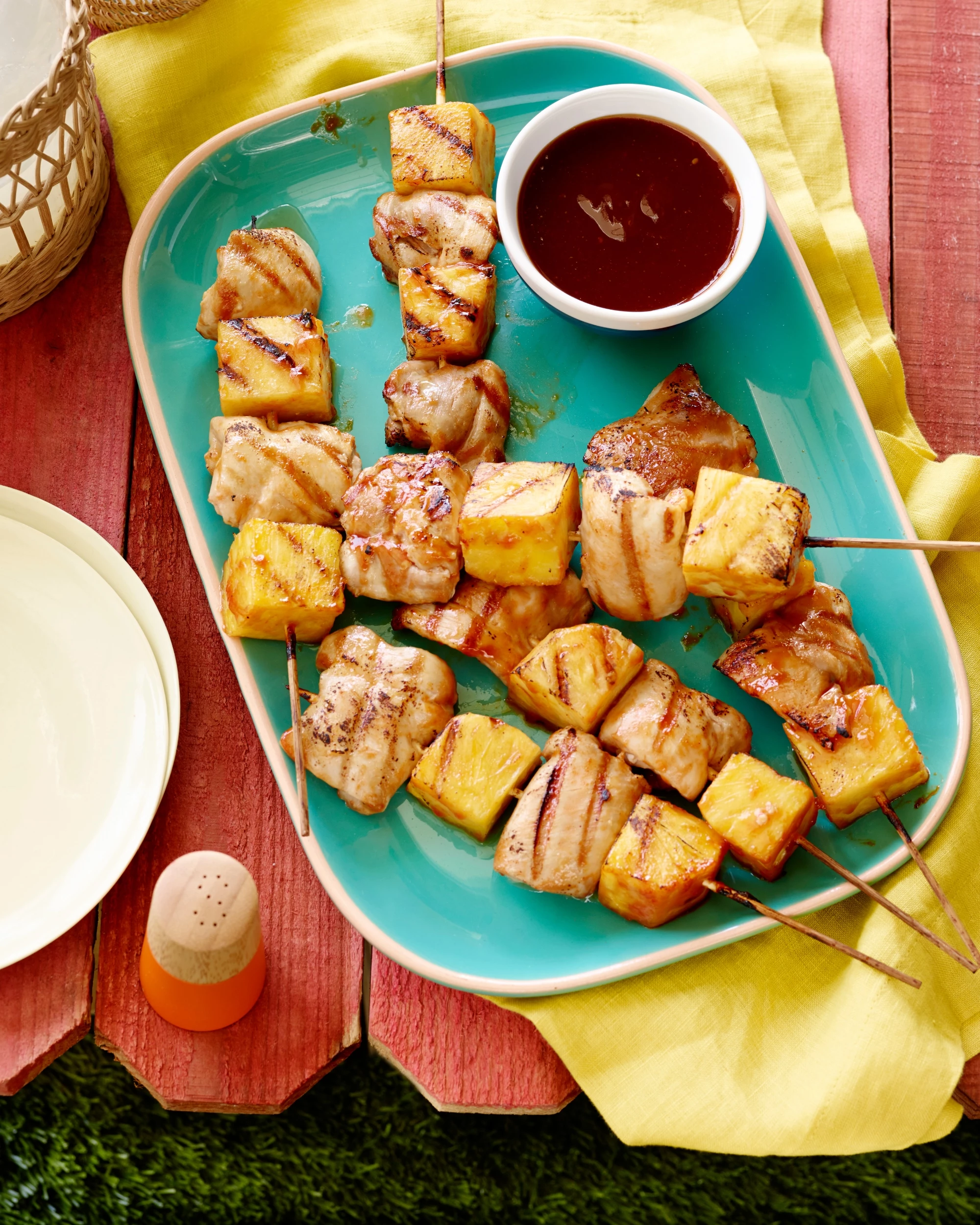Jerk chicken and pineapple kebabs Recipe | Food Network UK