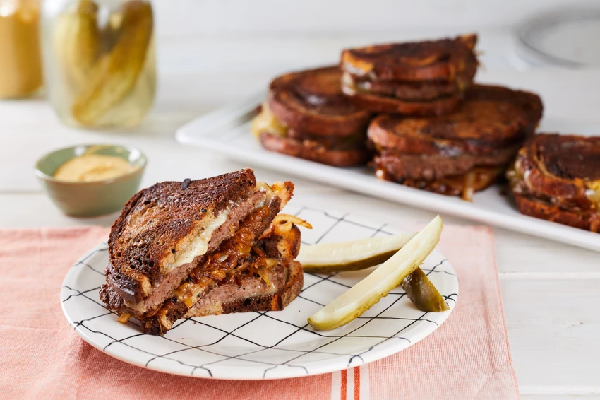 Patty melt Recipe | Food Network UK