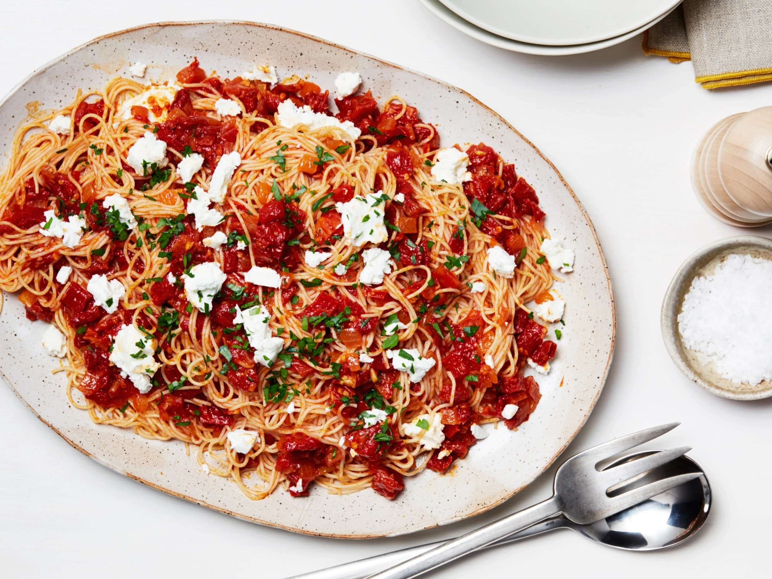 angel hair pasta with sundried tomatoes