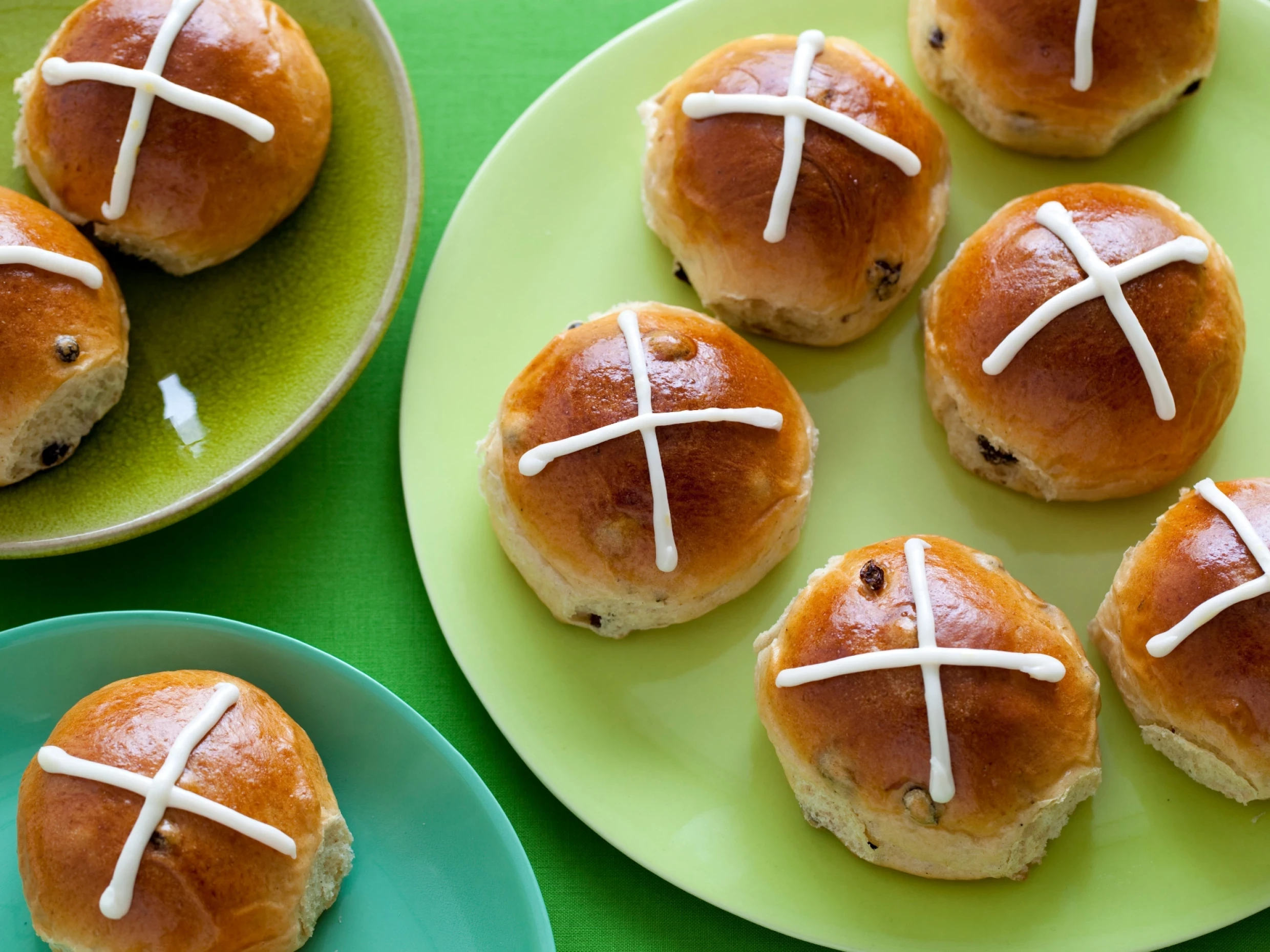 hot cross buns