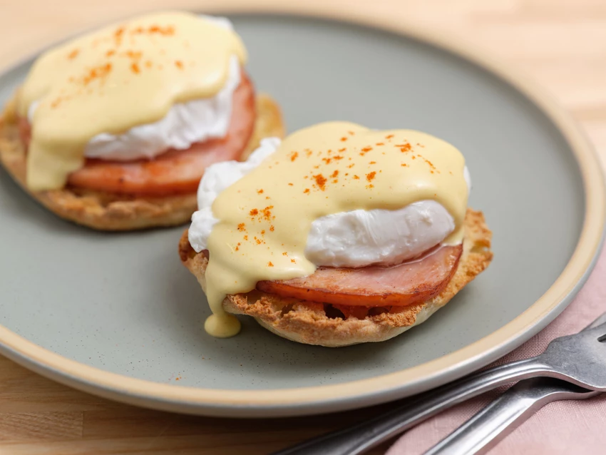 Eggs Benedict Recipe | Food Network UK