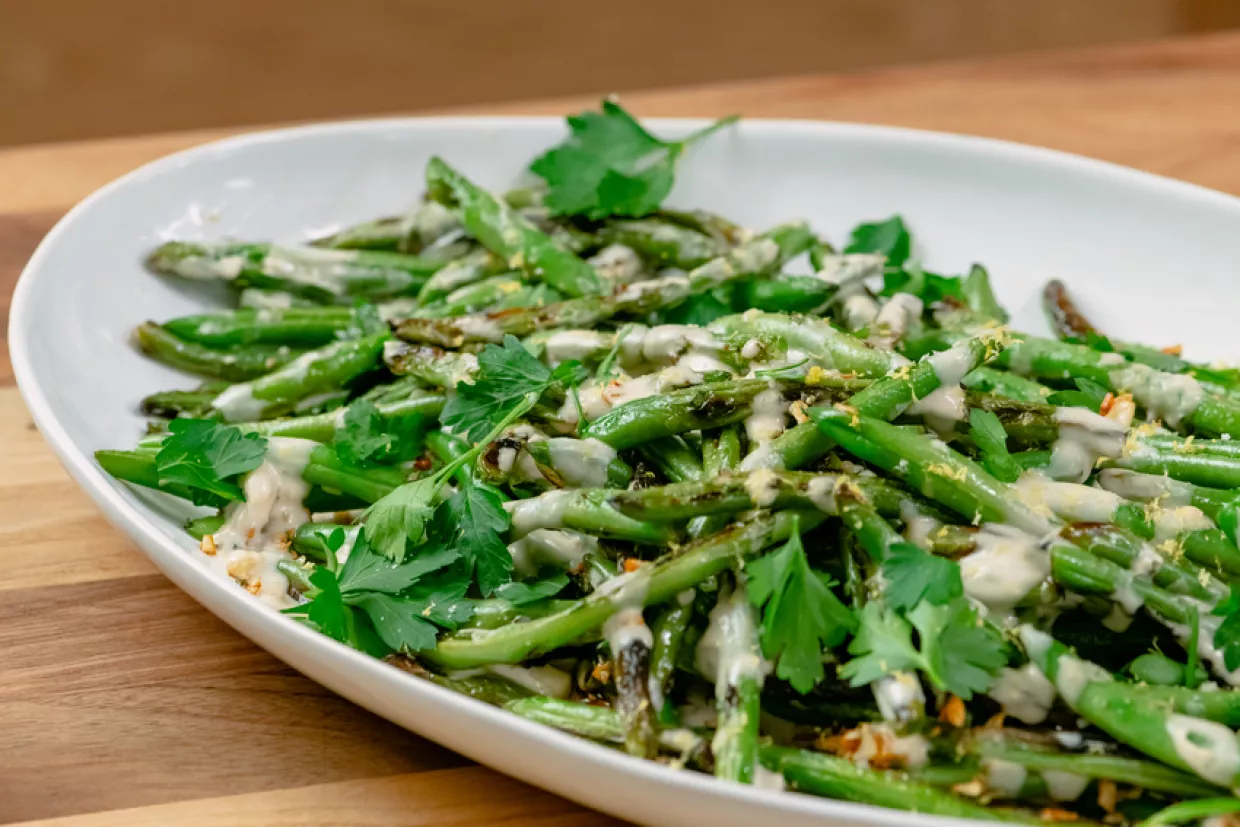 Blistered Green Beans with Tahini Recipe | Food Network UK