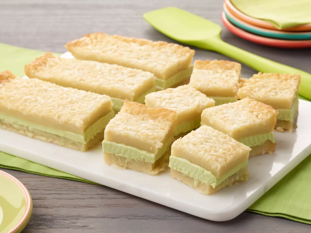 Mochi Ice Cream Cake Recipe | Food Network UK