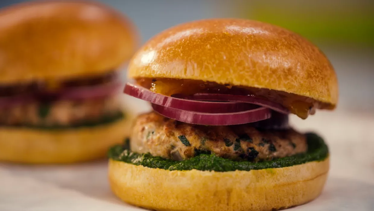 Asma Khan's Chicken Kabab Burgers Recipe | Food Network UK