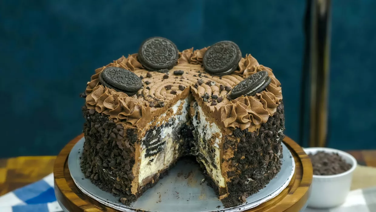 Chocolate and Coffee Icebox Cake Recipe | Food Network UK